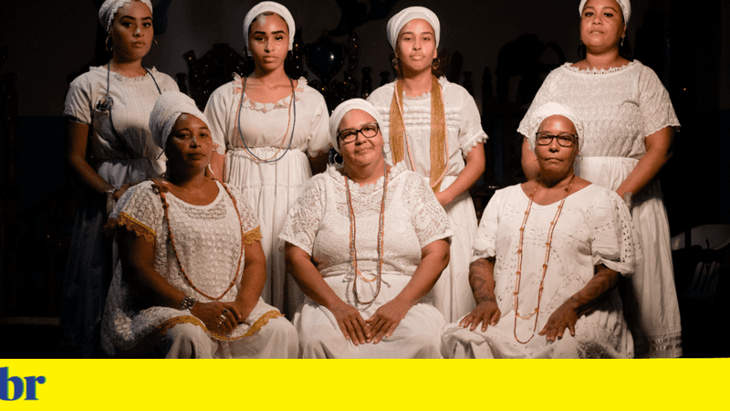 Art Performance Bridges Brazil and Portugal: A Cultural and Political Statement for Expats